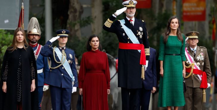 DESFILE 12 DE OCTUBRE